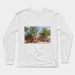 Typical Street in Colonial Williamsburg, Virginia Long Sleeve T-Shirt